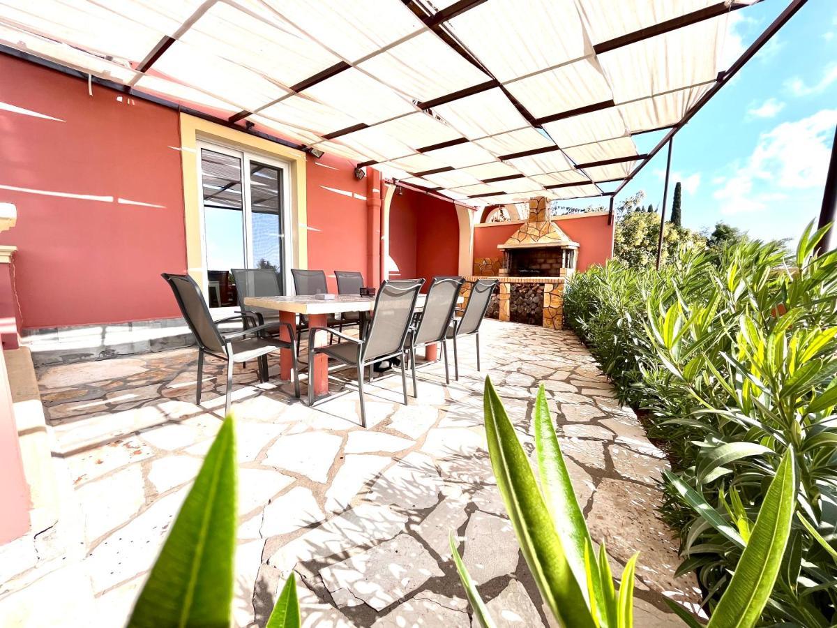 Villa Gkk House Private Swimming Pool Luxury House à Skriperon Extérieur photo